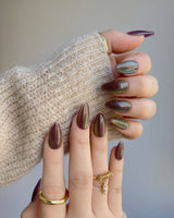 Brown Acrylic Cat-eye press-on nails in short almond shape — Berry Mauve cat eye