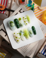 Frog Dodo pond press-on nails in medium coffin shape