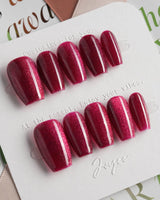 Fuchsia Cat-eye press-on nails in short coffin shape — Fuchsia Cat eye