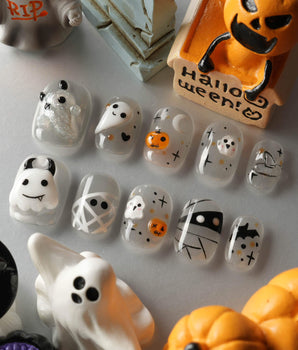 Ghost Coco handmade press-on nails featuring Silver Glitter Halloween, 3D Ghost & Mummy.