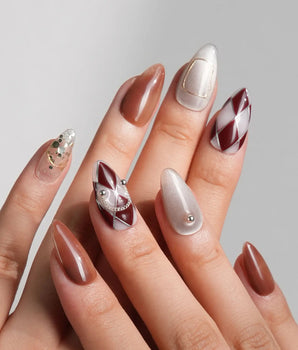 Luxury Vintage Gold | Ready to Ship - Joyeenails - RE026 - Ready - XS / Short Almond