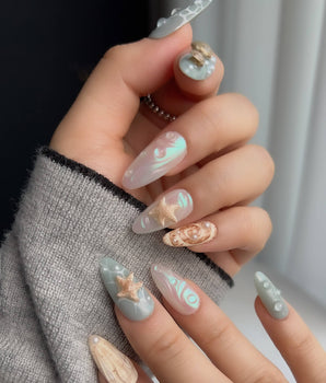 Mauritius Escape press-on nails in medium almond shape — Pearly Mint, 3D Sea Elements.