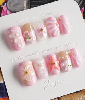 Romantic Garden press-on nails in short oval shape — Delicate Pink Tone, 3D Flowers & Star.