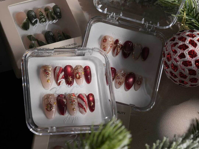 Cloud white and pearl chrome press-on nails from Joyee Nails Winter Glow collection inspired by Pantone 2026 Cloud Dancer