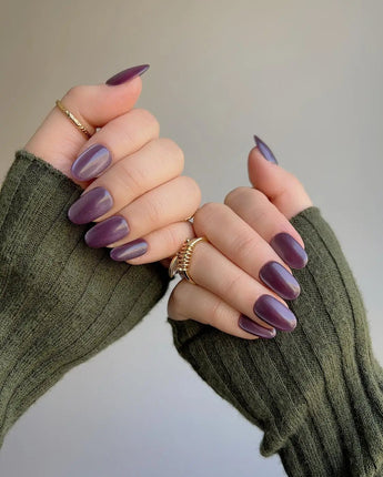 Purple Cat-Eye press-on nail set — Dusty Purple cat eye design, hand-painted with real gel polish