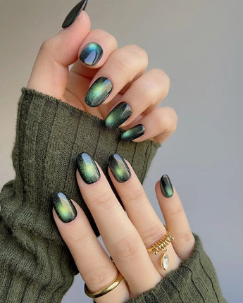Forest Green Chase nail art close-up showing Forest green cat eye details