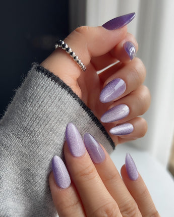 Elegant Purple cat - eye - Joyeenails - CE011 - Custom Size - Add Note / Short Almond