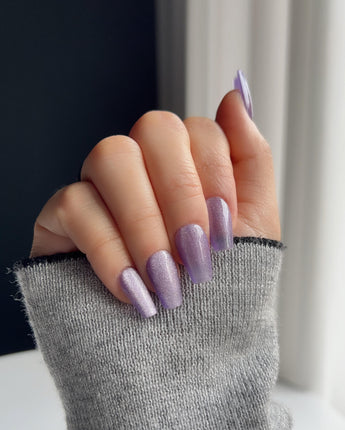 Elegant Purple cat - eye - Joyeenails - CE011 - XS / Short Coffin