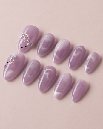 Thump Bunny_Taro nail art close-up showing Lavender Purple, Heart Magnet Cat Eye. details