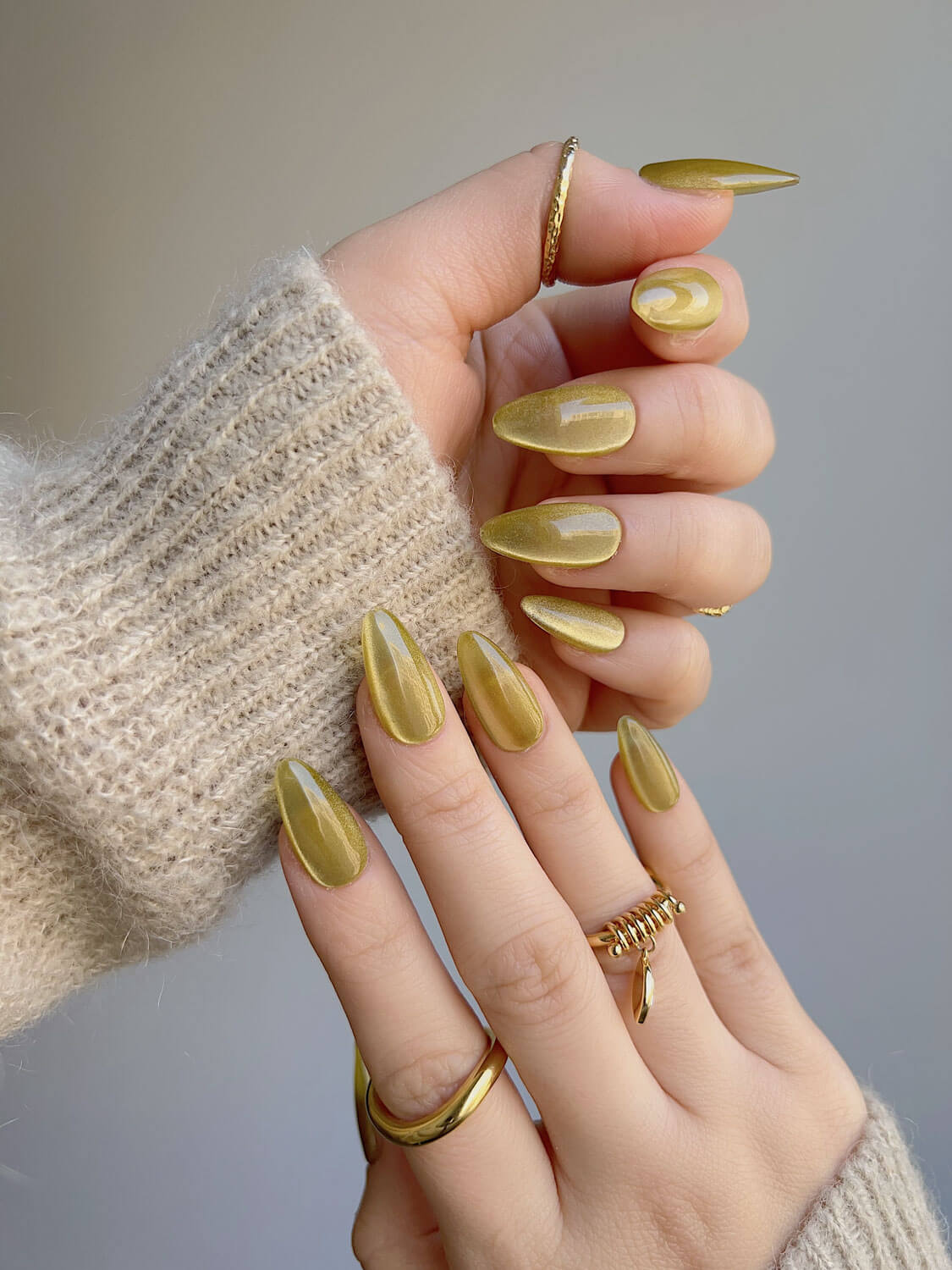 Gold-Cat-Eye-Nails-Short-Almond-Shaped-Nails-Firefly