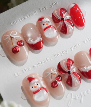 Merry Melt press-on nails — Christmas Red & Creamy