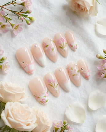 Cottage Mail press-on nails — Sweet Pastoral Style, Hand-painted