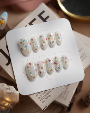 Wildflower nails — Fresh Creamy White, Colorful by Joyee Nails