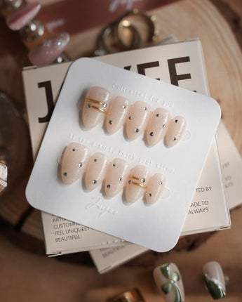 The Vow press-on nails — Sheer Shimmering Glitter, Minimalist