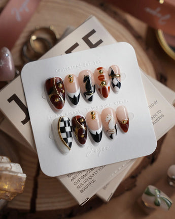 THE GAMBIT nails — Caramel Black & White, by Joyee Nails