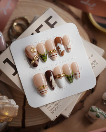 THE HEIR handmade press-on nails featuring British Equestrian Style, Vintage Plaid, Metallic Horsebits & Equine Silhouettes.