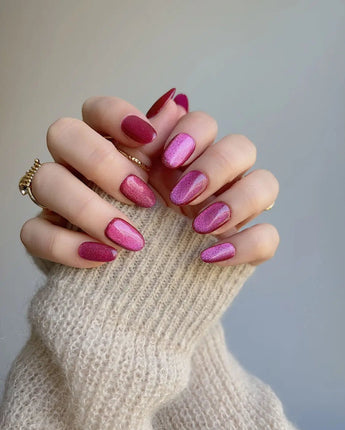 Fuchsia Cat-eye press-on nail set — Fuchsia Cat eye
 design, hand-painted with real gel polish