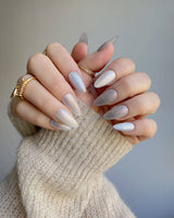 Silver White Cat-eye Nails press-on nails in short almond shape — silver white cat eye