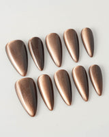 Arabica Cat-eye in medium stiletto shape with coffee brown cat-eye glow