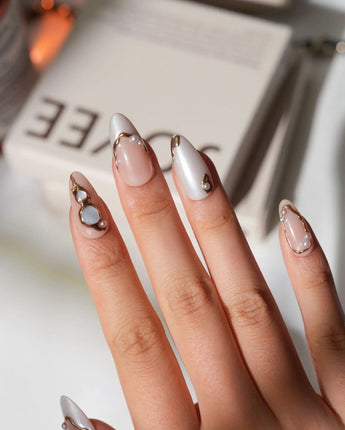 Baroque Pearl wedding press-on nails with molten gold lines, pearls and glossy finish