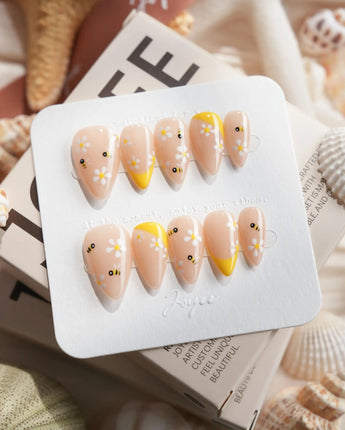 BeeBee Nails - Stella G - Short Stiletto
