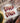 ongles Broadway Rouge en stiletto moyen — Rouge et blanc festif