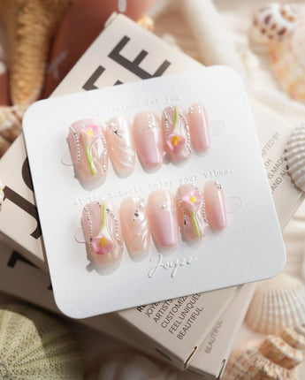 Calla Lily - Still Water Short Coffin press on nails, handmade custom nails by Joyeenails