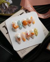 Caramel Toast short almond press-on nails