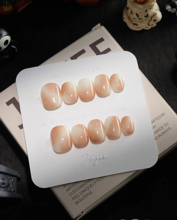 FA048 / Extra Short Squoval