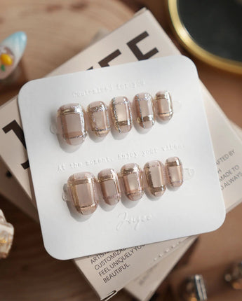 Champagne Check nails in extra short oval — Champagne Nude Brown, Metallic