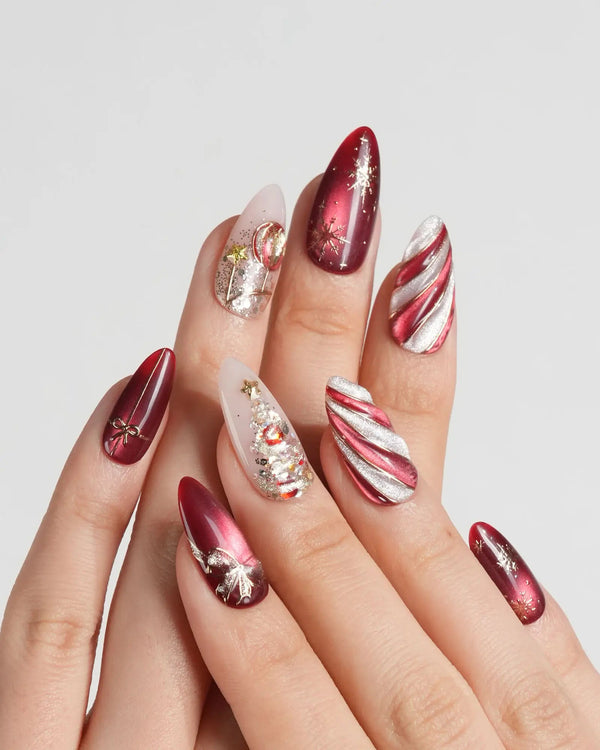 Christmas tree press-on nails with gold snowflake and glitter finish