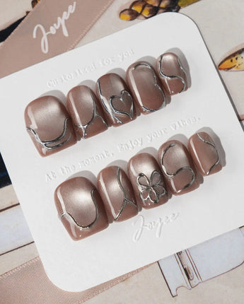 Chrome lines press-on nails in extra short square shape — Cool-toned Silver Grey Cat Eye, Liquid Metal Lines & 3D Heart.