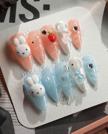 Cindy Miffy press-on nails in medium stiletto shape — Jelly Dual-Tone, 3D Bunny & Bear.