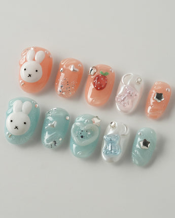 Cindy Miffy press-on nails in short oval shape — Jelly Dual-Tone, 3D Bunny & Bear.