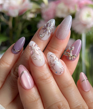 Clematis-Visionaria press-on nails — Elegant Taro Purple, Hand-painted