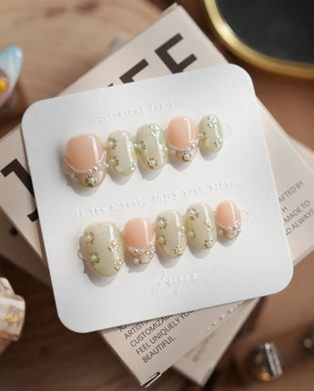 Clover Field nails in extra short oval — Fresh Grass Green, Hand-painted