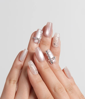 Coquette Dreams press-on nails — Gentle Cinnamon Pink Cat-eye,