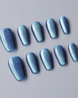 Blue Sky Cat-eye press-on nails in short coffin shape — Peacock Blue cat eye 