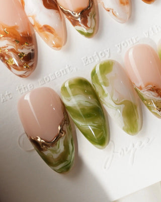 Double Latte press-on nails by Joyee Nails