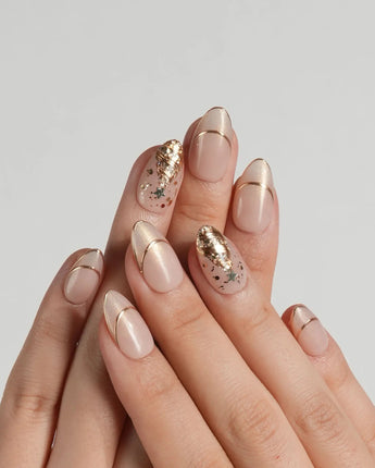 Glow as you press-on nails — Luxury Champagne Gold Christmas,