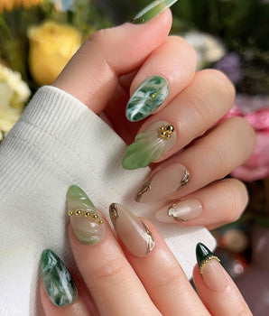 Emerald - Jade Sutra press-on nails — Elegant Grape Green, Marble