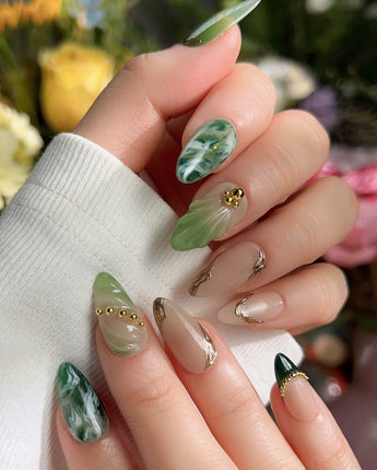 Emerald - Jade Sutra press-on nails — Elegant Grape Green, Marble