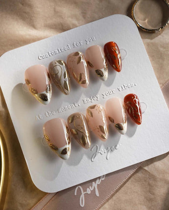 Falling leaves press-on nails with autumn caramel color, 3D gold leaf accents and vines