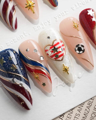 FIFA USA press-on nails by Joyee Nails