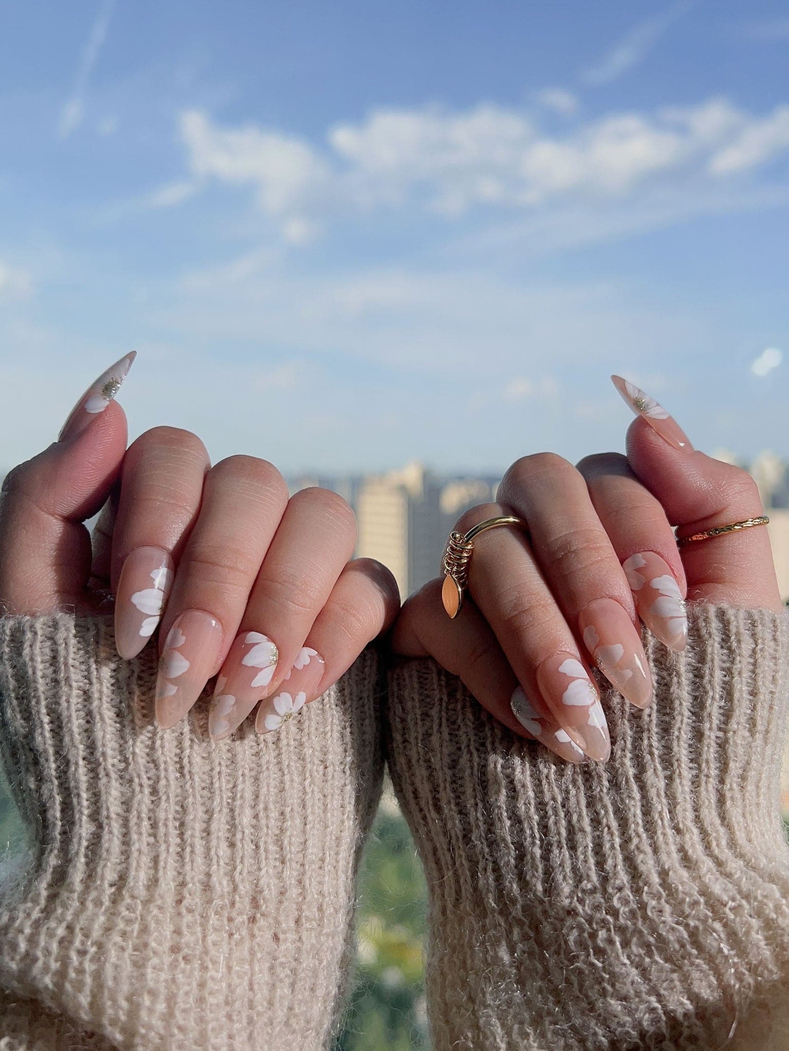 4. Joyeenails Floral Fantasy