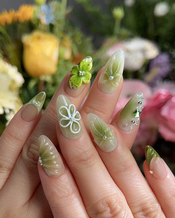 FourLeaf - Rebel Clover nail art close-up showing Fresh Matcha Green, 3D Clovers & Bows. details