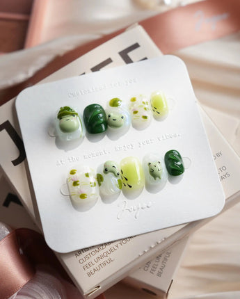Frog Dodo pond press-on nails in extra short squoval shape