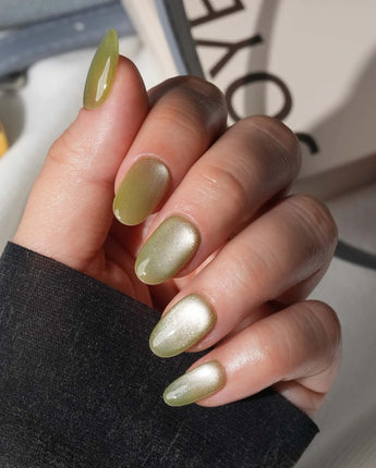 Fruit Cat Eye Press On Nails – Handmade Magnetic Velvet – 5 Colors press on nails, handmade custom nails by Joyeenails