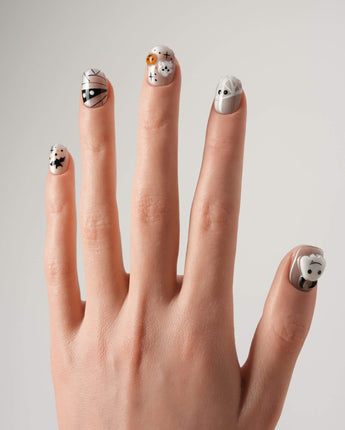 Ghost Coco press-on nails in extra short squoval shape — Silver Glitter Halloween, 3D Ghost & Mummy.