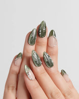 Gilded Pine nails — Elegant Forest Green Cat-eye, by Joyee Nails